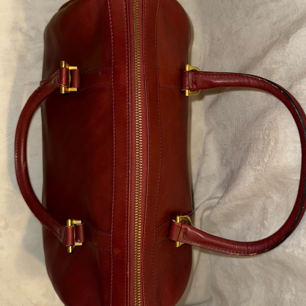 Cartier Elegant Burgundy Leather Handbag COA - Picture 8 of 15